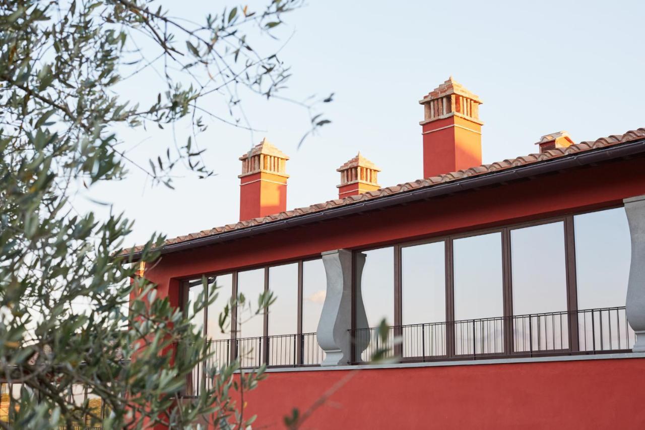 Borgo 69 Villas & Suites Foiano Della Chiana Bagian luar foto