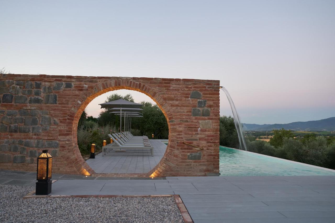 Borgo 69 Villas & Suites Foiano Della Chiana Bagian luar foto