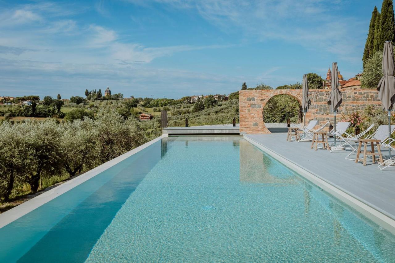 Borgo 69 Villas & Suites Foiano Della Chiana Bagian luar foto