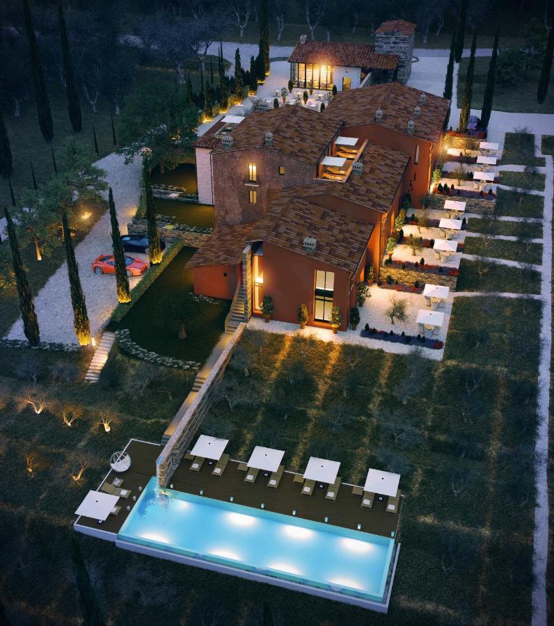 Borgo 69 Villas & Suites Foiano Della Chiana Bagian luar foto